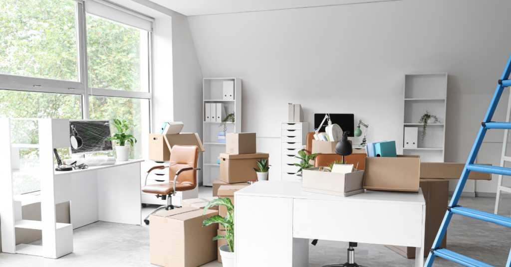 Managing Kids & Pets on Move Day